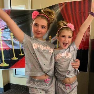 Meet your Posher, Devon